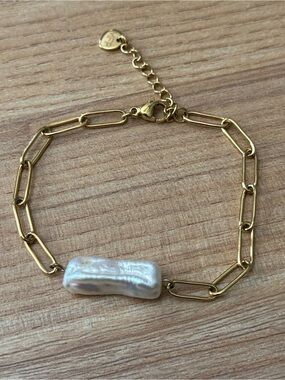 New Medina fine pearls Gold Link Bracelet with Baroque White Pearl